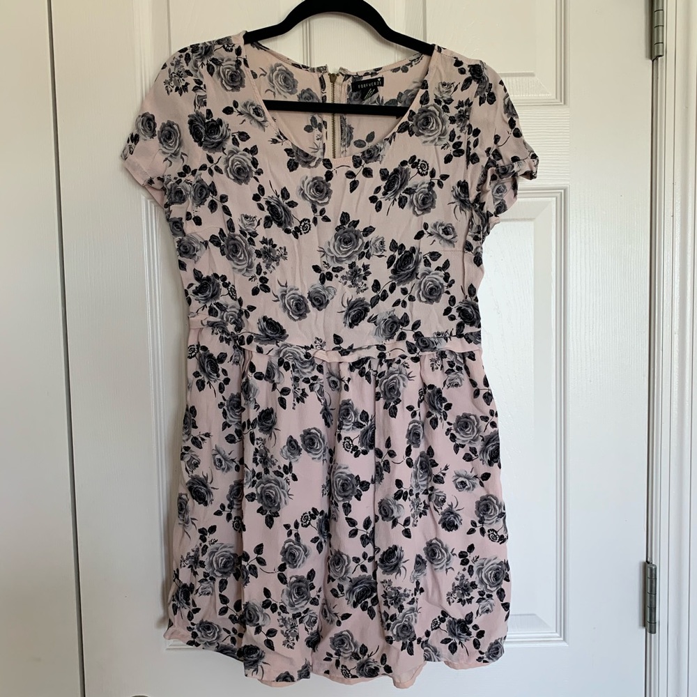 Floral F21 Dress - Offers Welcome 🧡